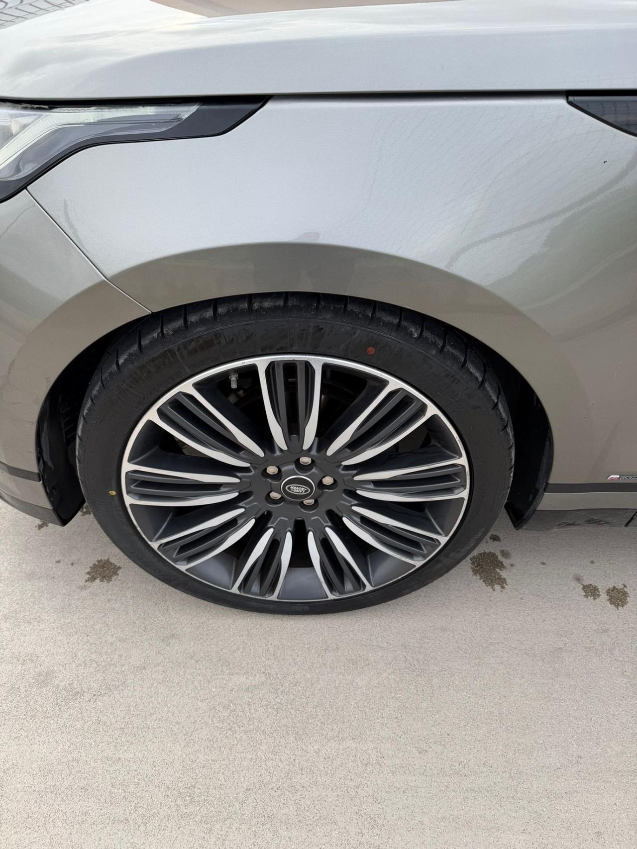 Land Rover Range Velar 2.0D I4 240 CV R-Dynamic