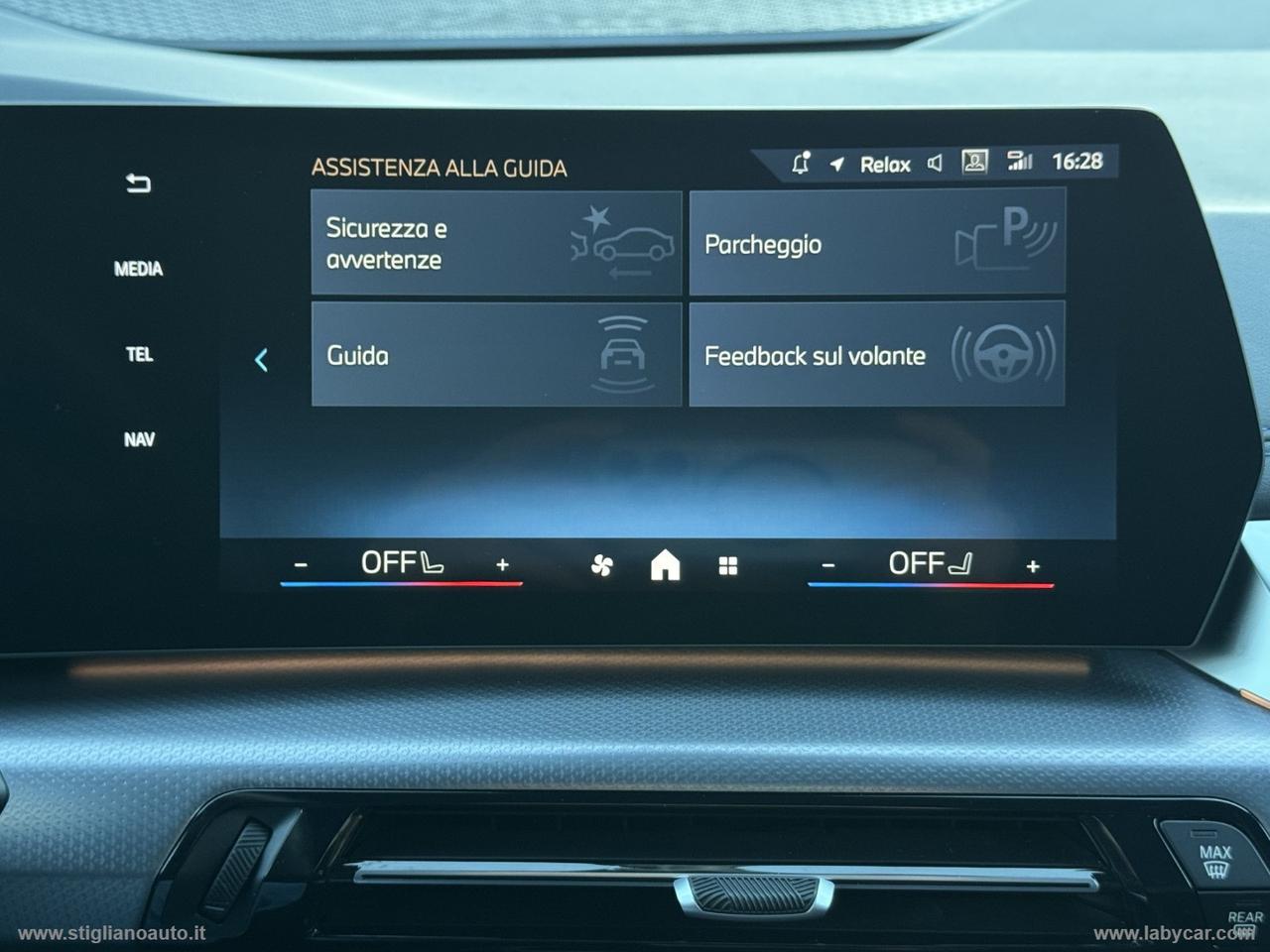 BMW 218d Active Tourer Msport HEAD- UP DISPLAY