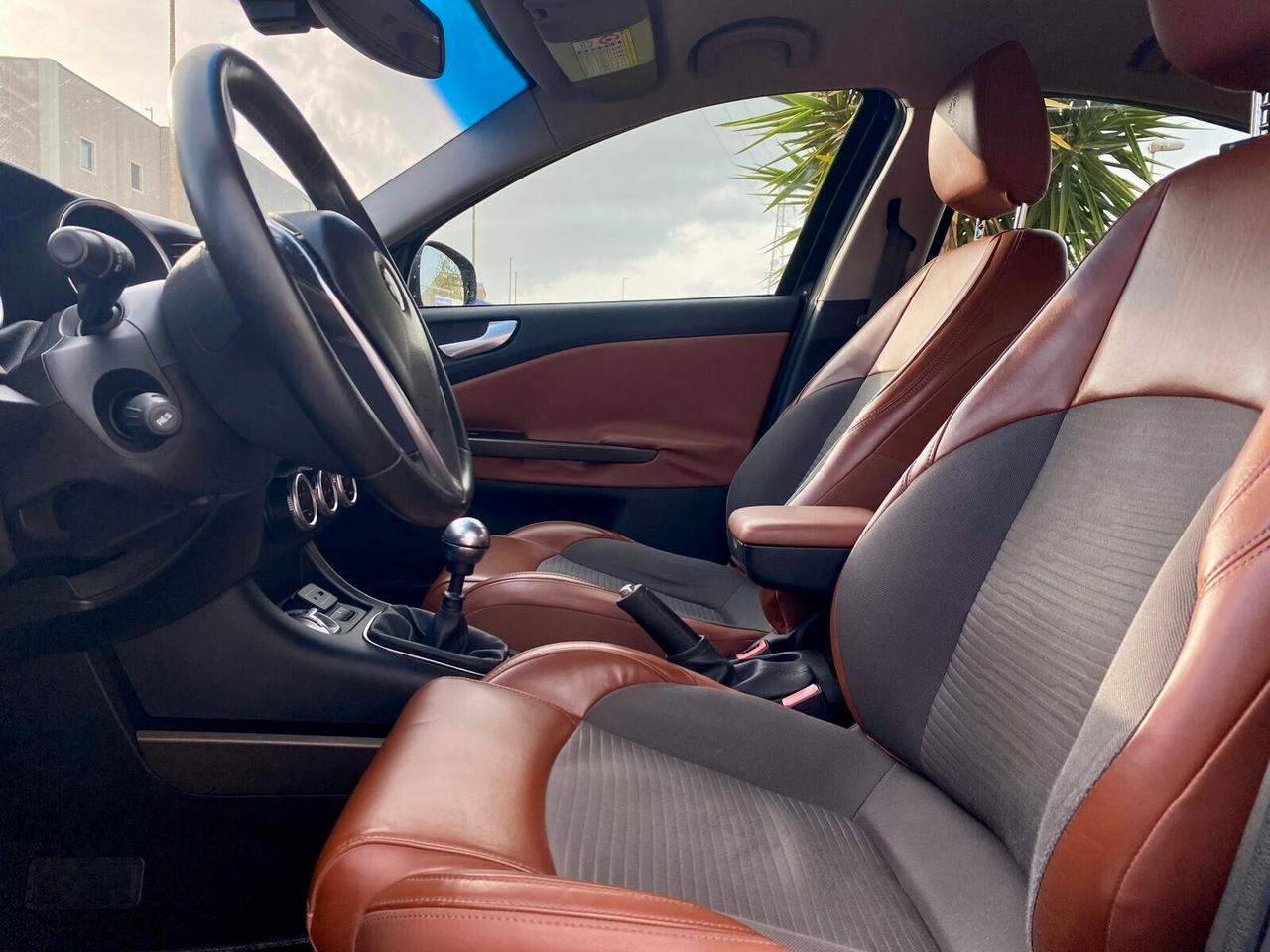 Alfa Romeo Giulietta 1.6 JTDm-2 105 CV Exclusive