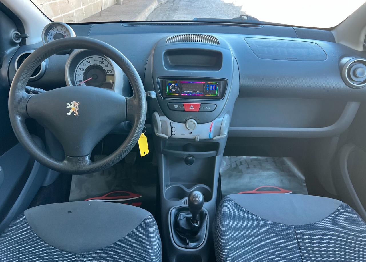 Peugeot 107 1.0 68CV 5 porte