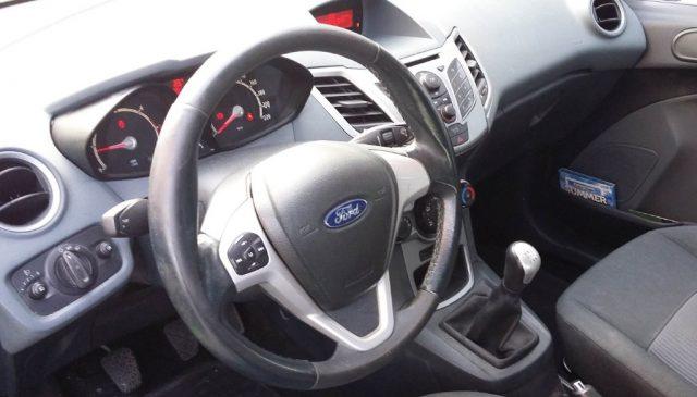 FORD Fiesta + 1.6 TDCi 95CV 5 porte