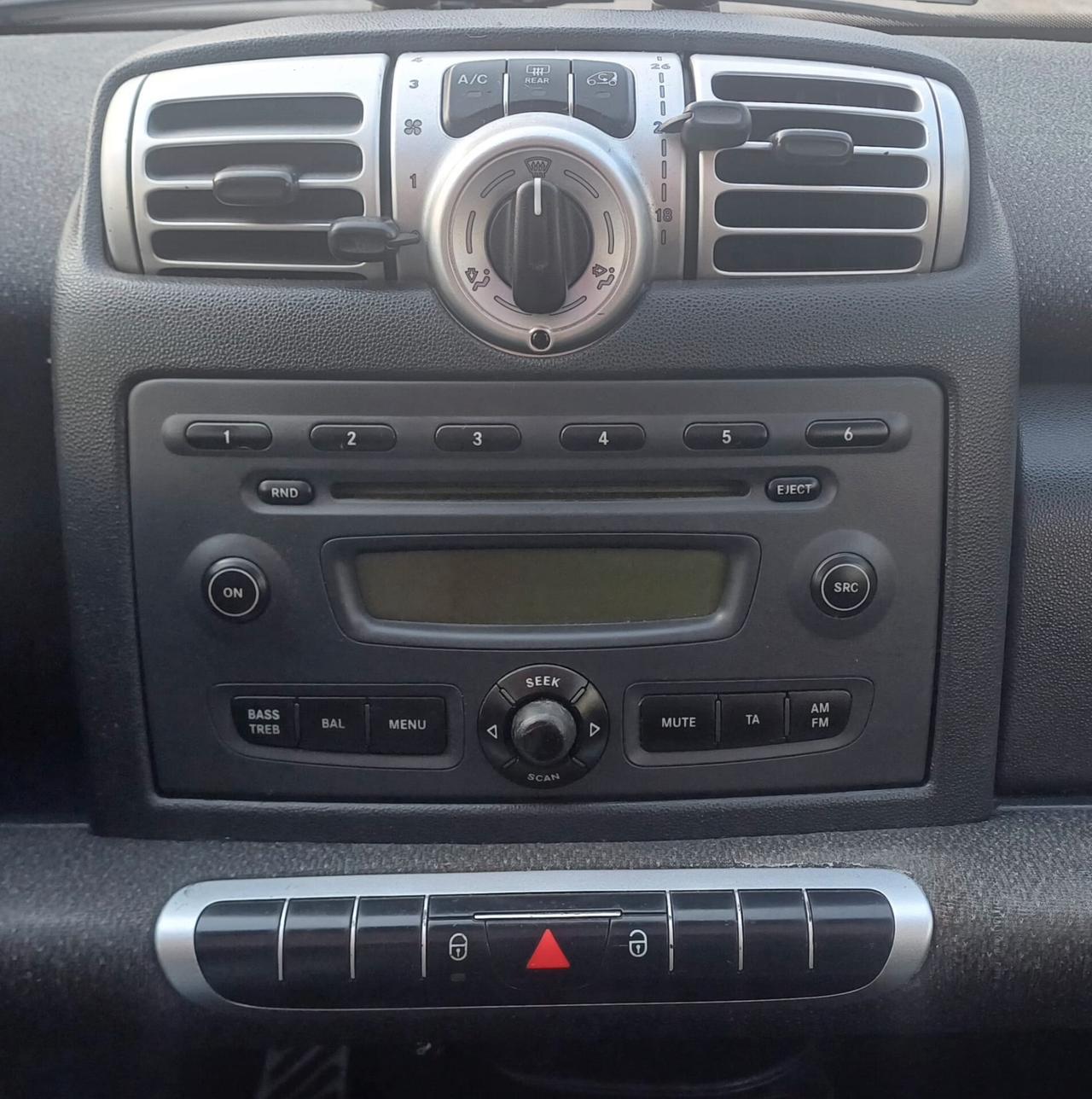 Smart ForTwo 1000 52 kW coupé limited two