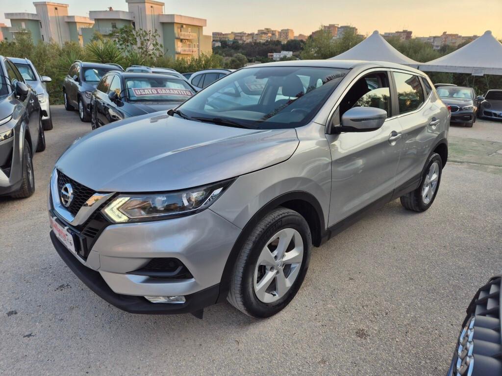 Nissan Qashqai 1.5 dCi 115CV E6 NAVI CAMERA