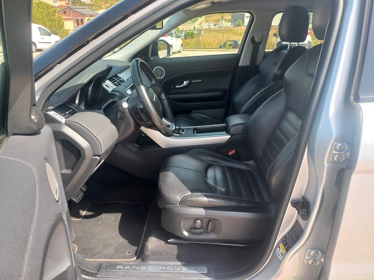 Land Rover Range Evoque 2.0 TD4 180 CV 5p. Autobiography