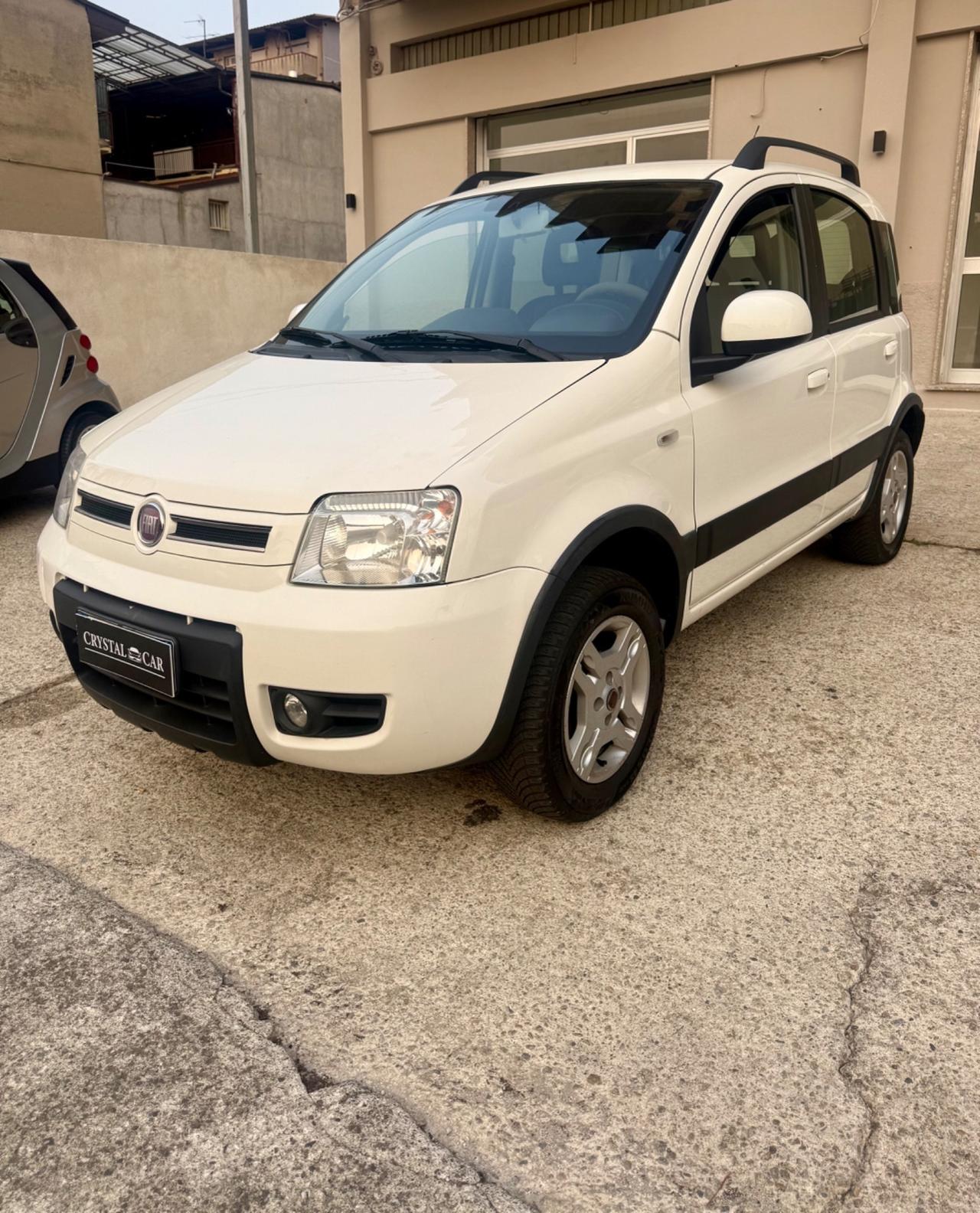 Fiat Panda 1.3 MJT 16V DPF 4x4 Climbing