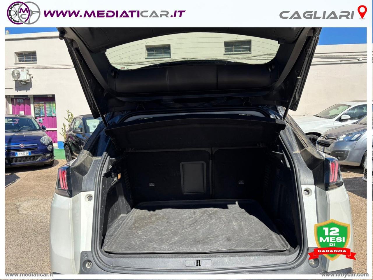 PEUGEOT 3008 Hybrid 225 e-EAT8 Allure Pack