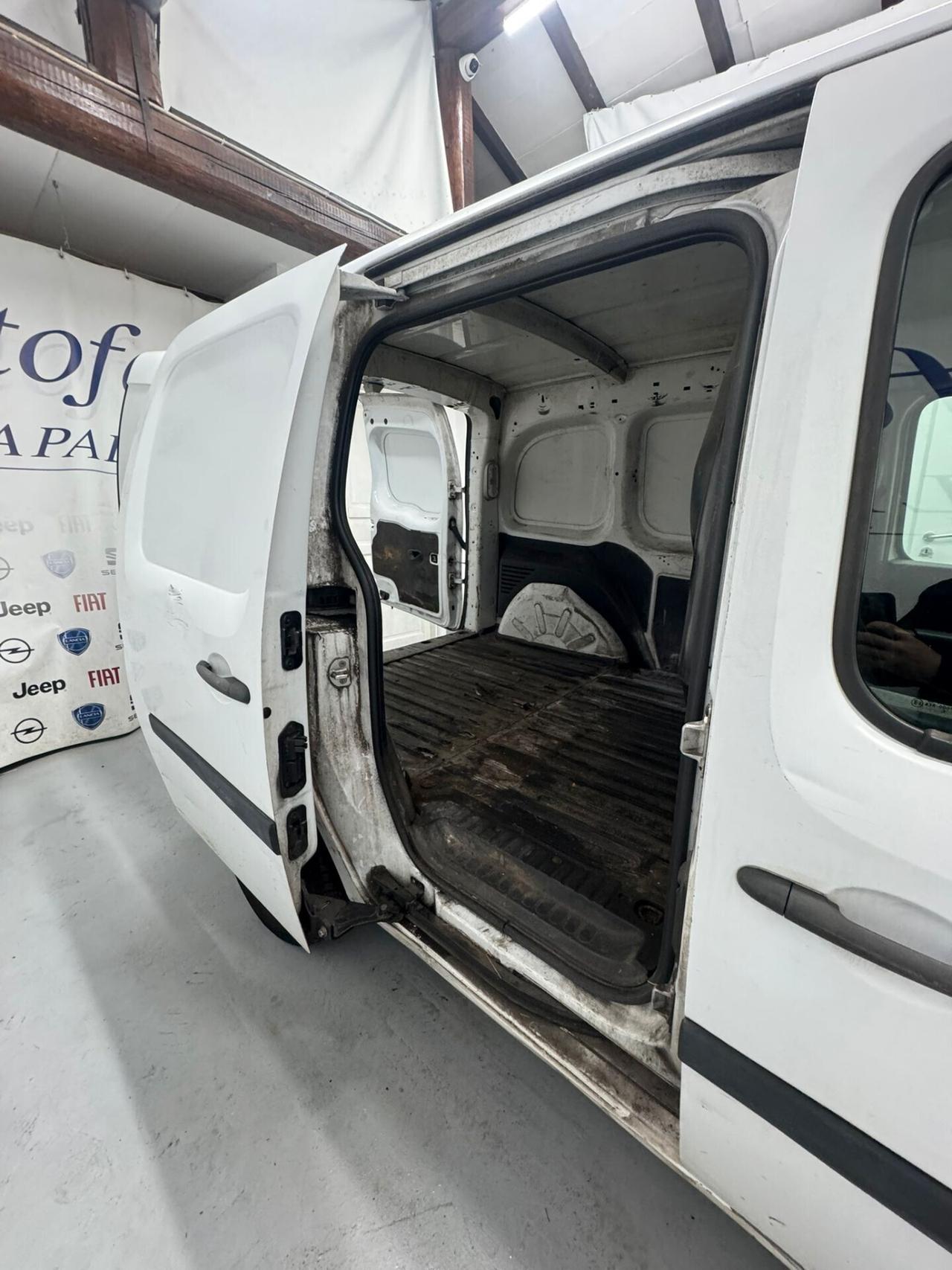 Renault Kangoo 1.5 75 CV