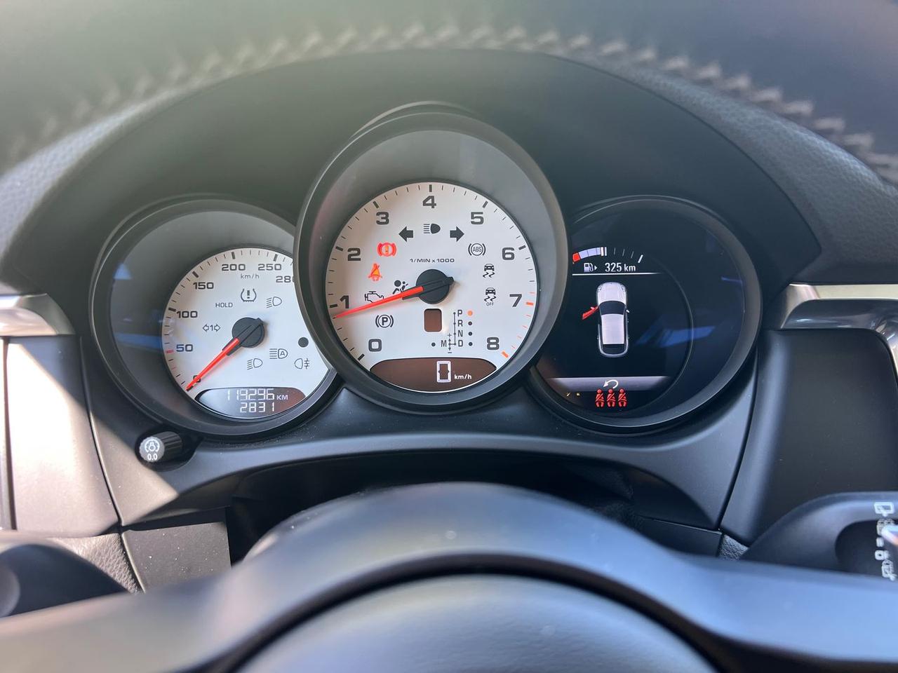 Porsche Macan 2.0 #10291