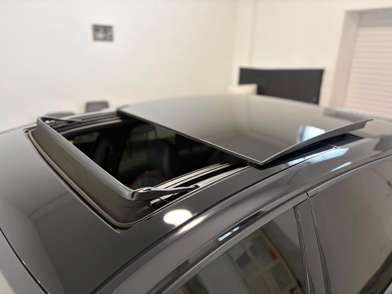 Volkswagen Golf GTI Performance 2.0 245 CV