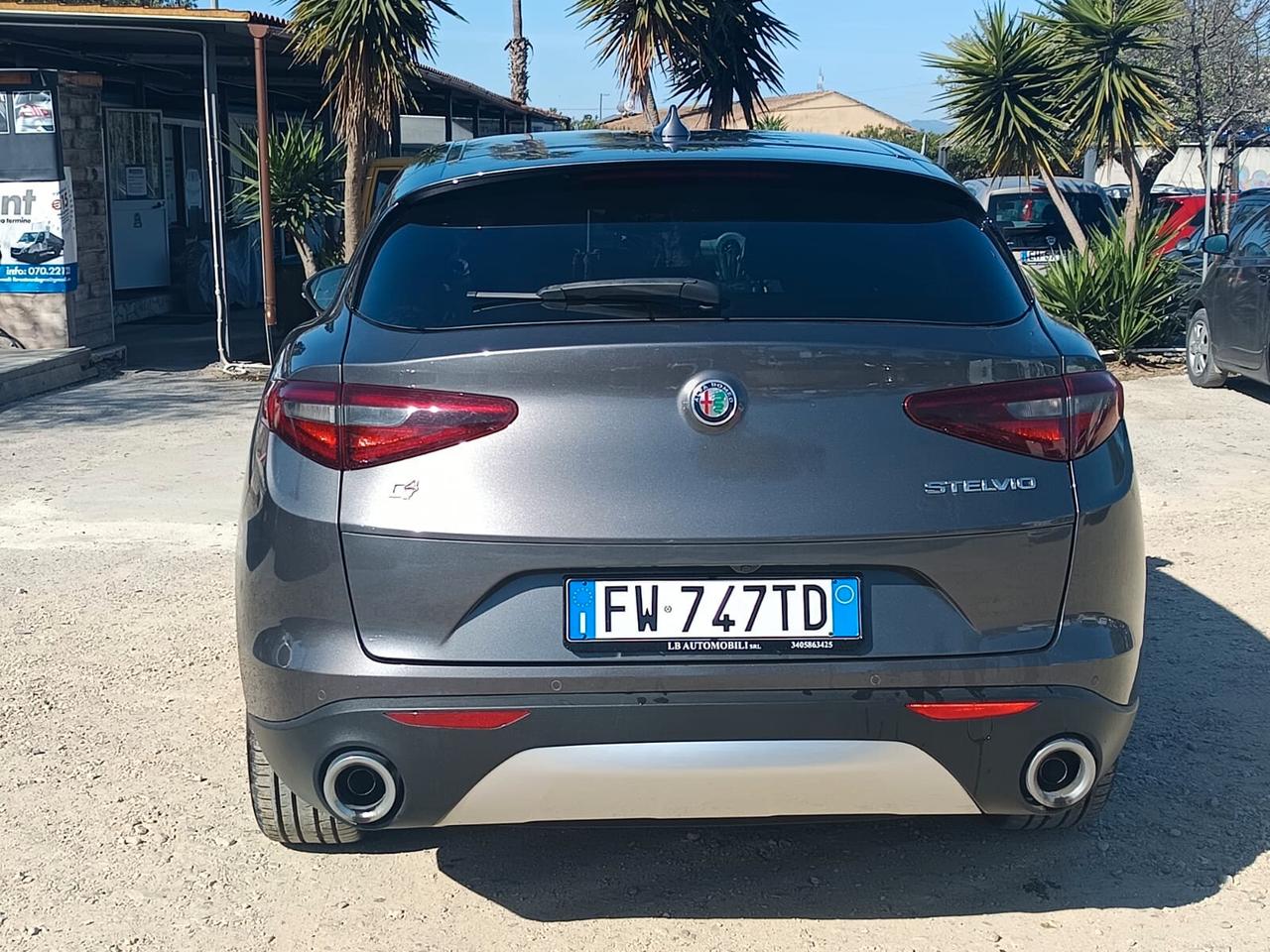 Alfa Romeo Stelvio 2019 - 2.2 Td 210 CV AT8 Q4 Lb automobili