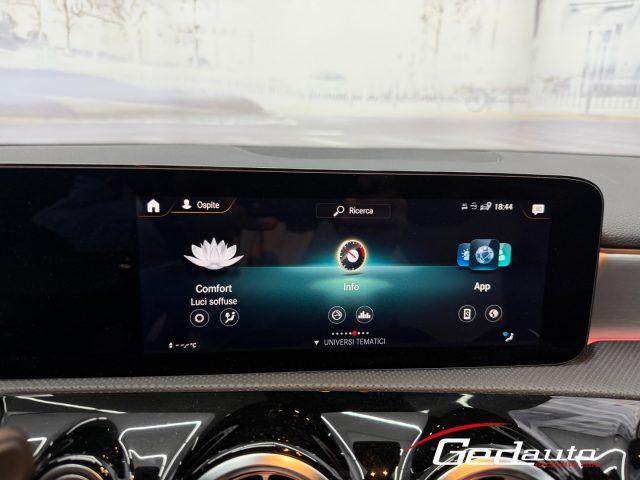 MERCEDES-BENZ A 180 d Aut. Premium AMG PLUS FULL-LED NAVI NIGHT EDITIO