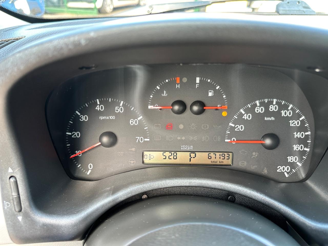 Fiat Punto 1.2i 16V cambio automatico