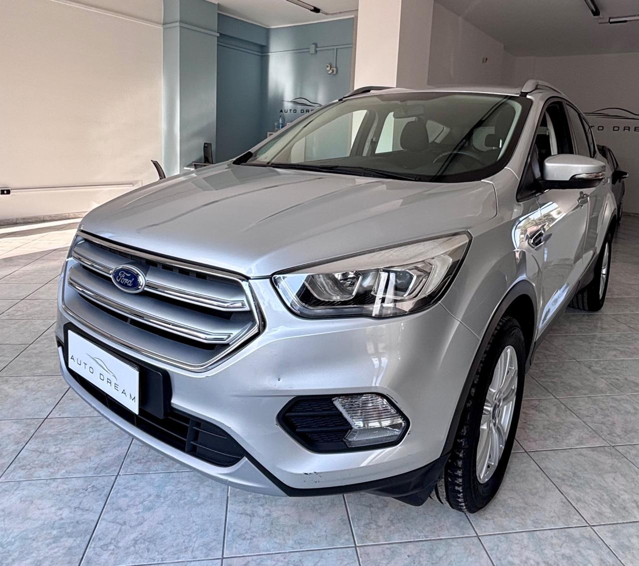 Ford Kuga 2.0 TDCI 120 CV S&S 2WD Powershift Business
