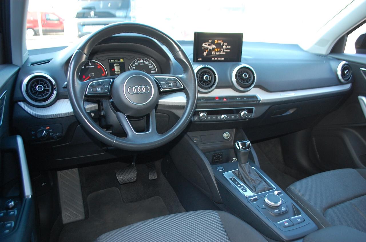 Audi Q2 30 2.0 tdi 115CV Admired Advanced S-tronic Led