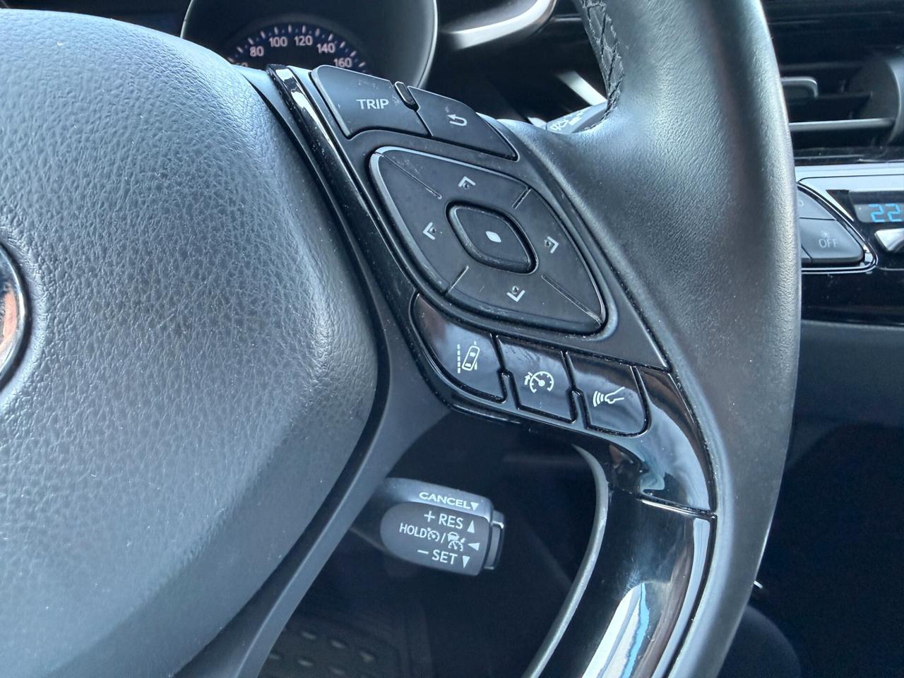 Toyota C-HR 1.8 Hybrid E-CVT Lounge