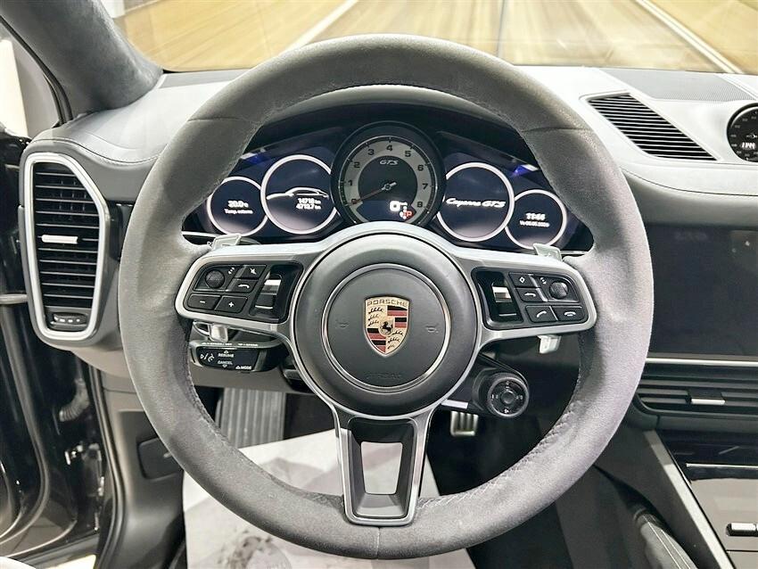 Porsche Cayenne 4.0 GTS