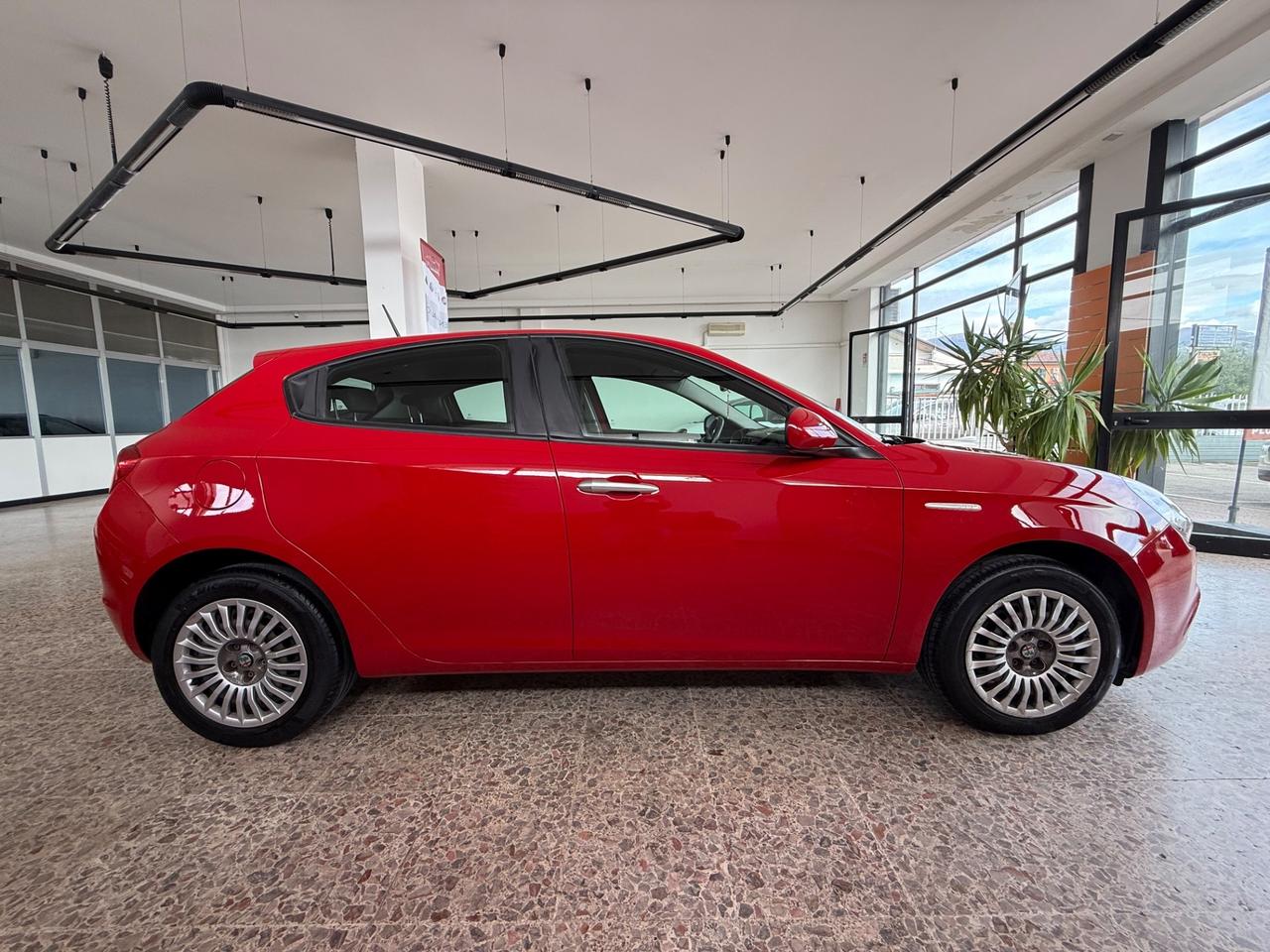 Alfa Romeo Giulietta 1.6 JTDm 120 CV 2020
