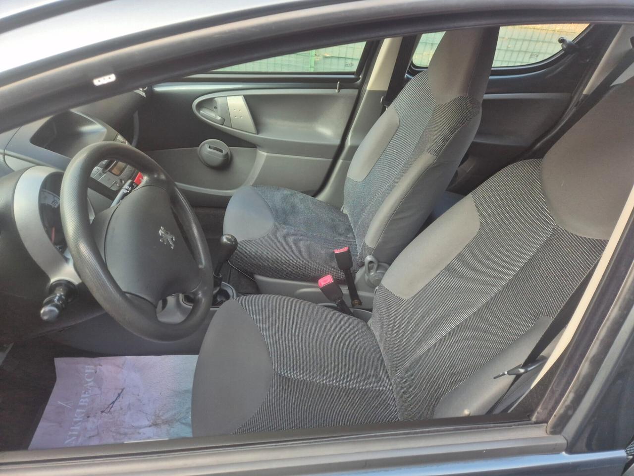 Peugeot 107 1.4 HDi 5p. Sweet Years