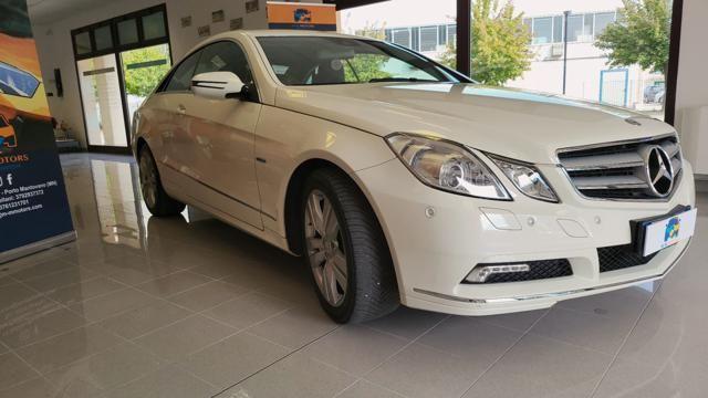 MERCEDES-BENZ E 250 CDI Coupé BlueEFFICIENCY Avantgarde