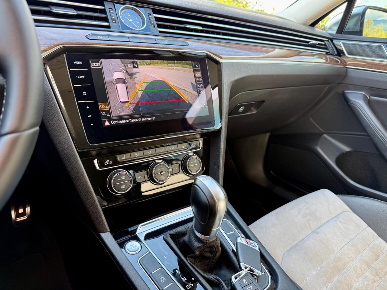 Volkswagen Passat Variant 2.0 TDI DSG Executive 20”