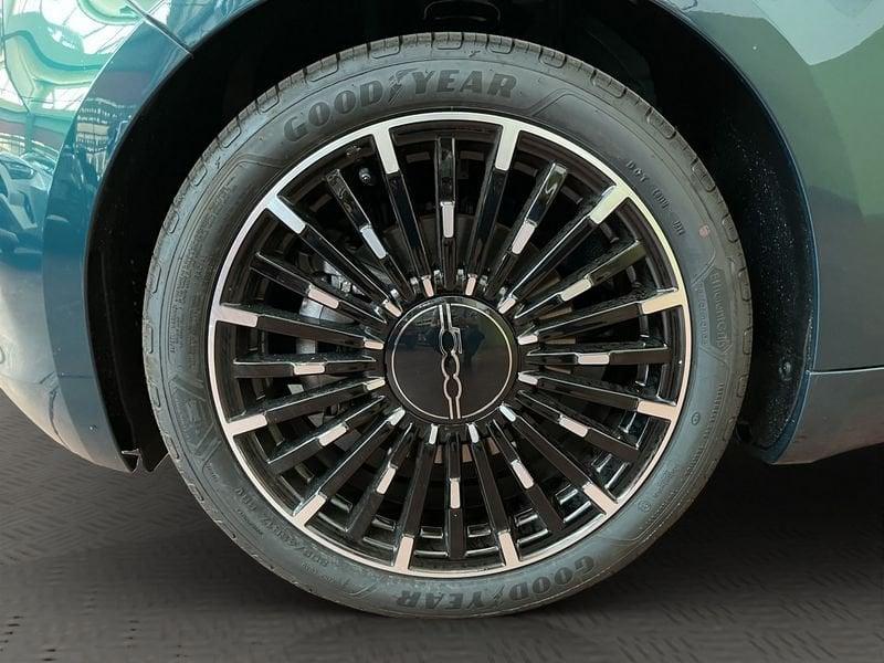FIAT 500 Hybrid Hybrid La Prima