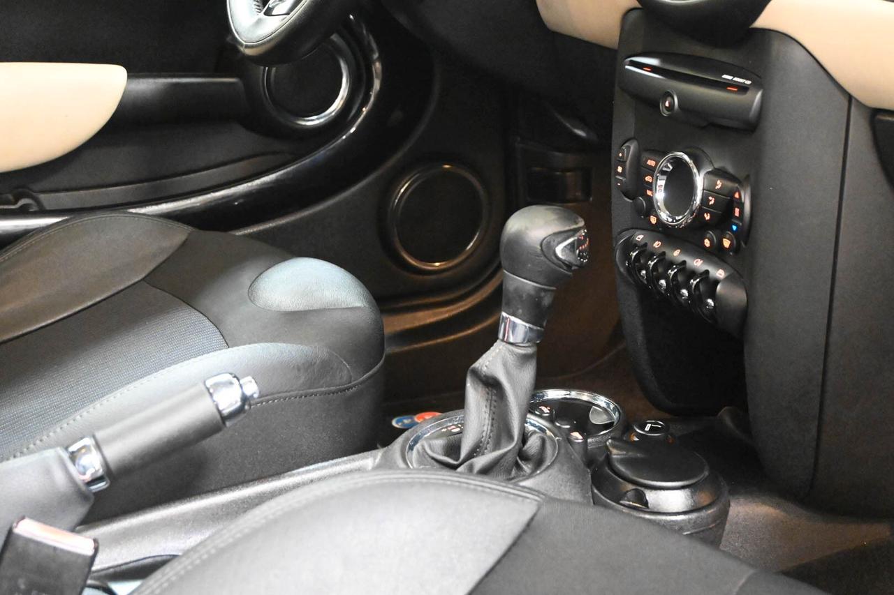 MINI Mini Clubman (R55) Mini 1.6 16V Cooper Cl...