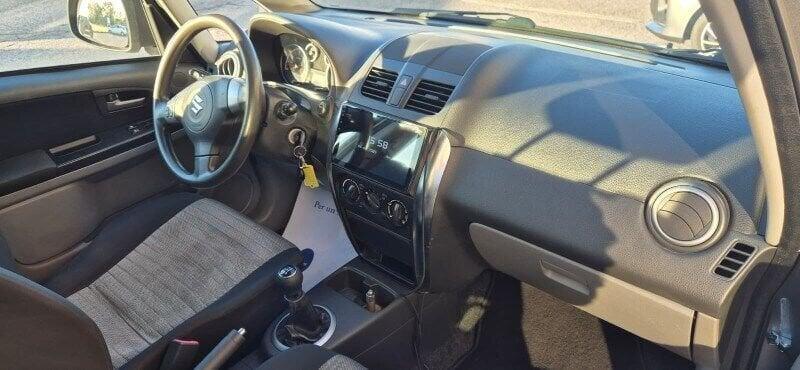 Suzuki SX4 1.5 16V Outdoor Line GL