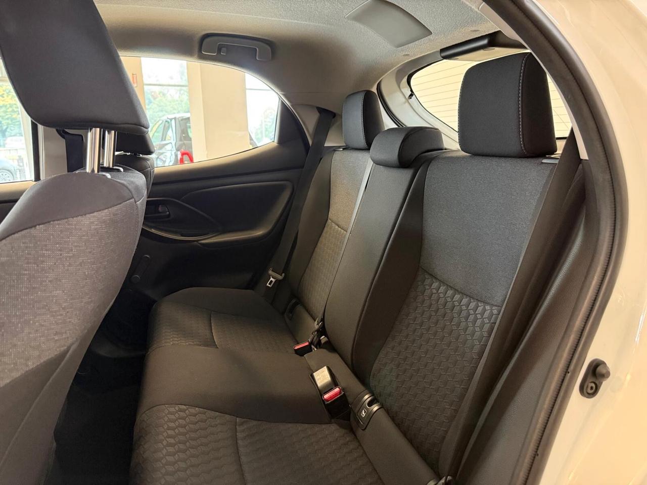 Toyota Yaris 1.5 Hybrid 5 porte Business