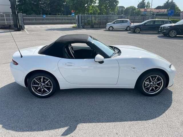 Mazda MX-5 1.5L Skyactiv-G Exclusive-Line