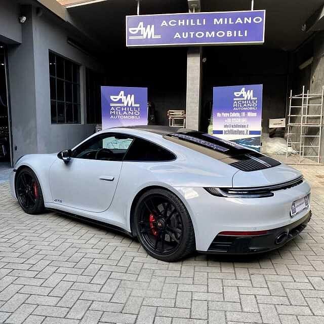 Porsche 992 Carrera 4 GTS 4 ruote sterzanti LiftSystem