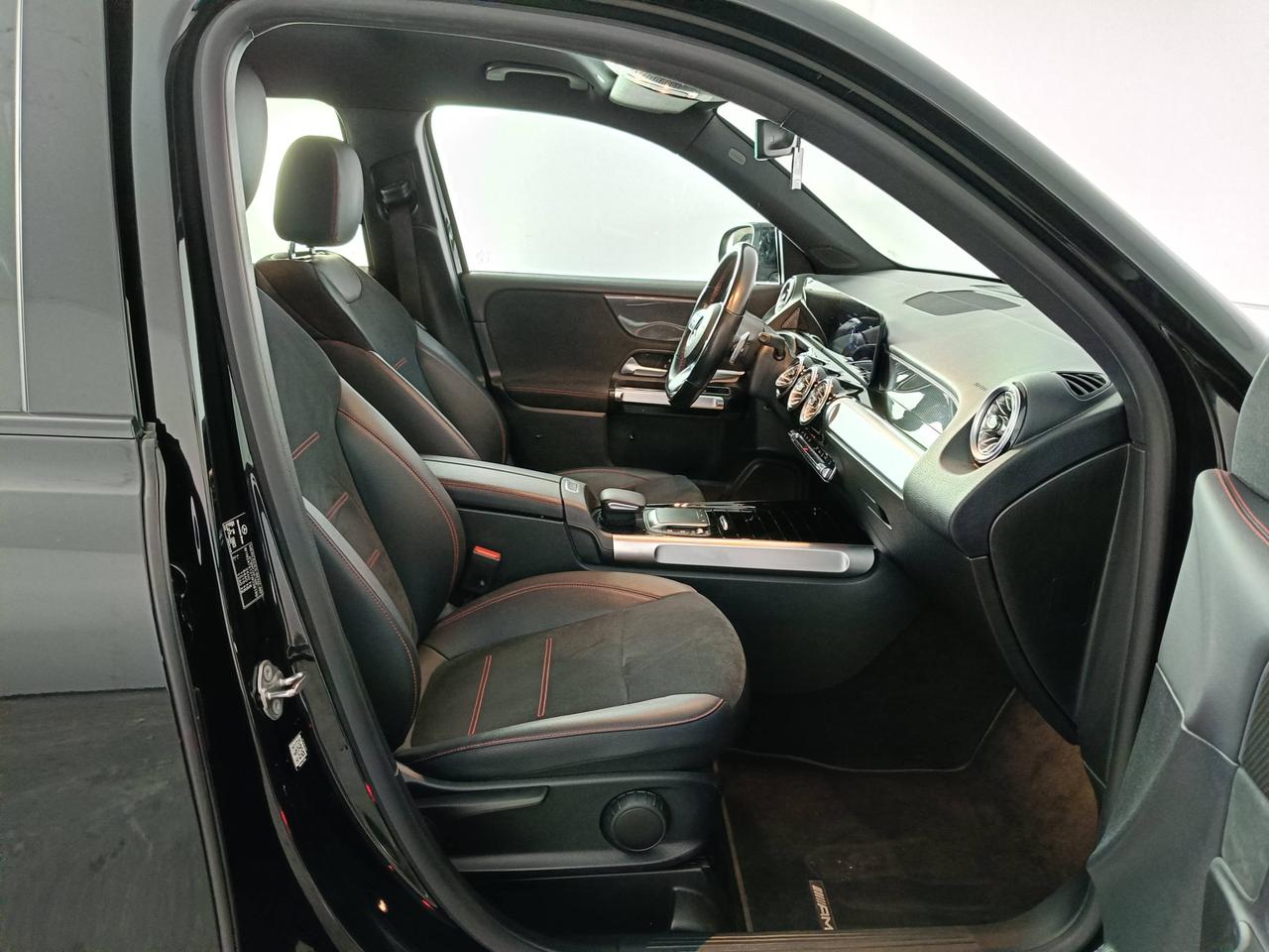 Mercedes-Benz GLB - X247 2019 - GLB 200 d Premium 4matic auto 7p.ti