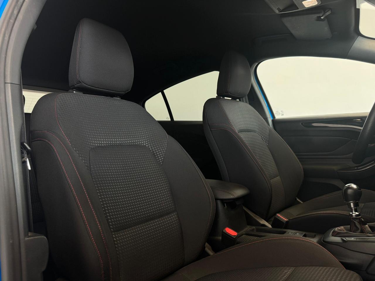 Ford Focus 1.0 EcoBoost Hybrid 125 CV 5p. ST-Line