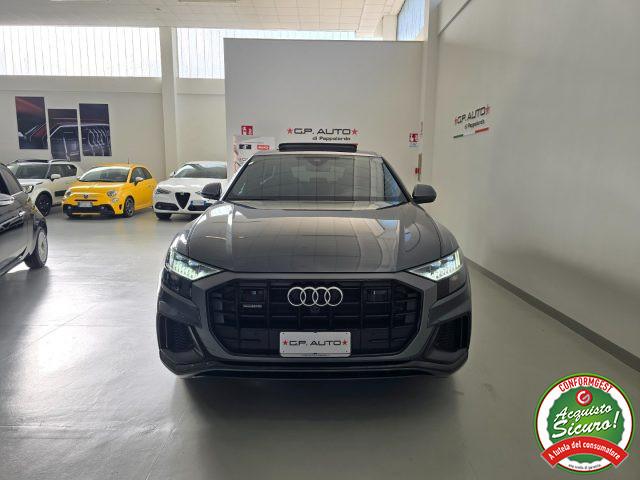 AUDI Q8 50 TDI 286 CV quattro tiptronic Sport + Tetto
