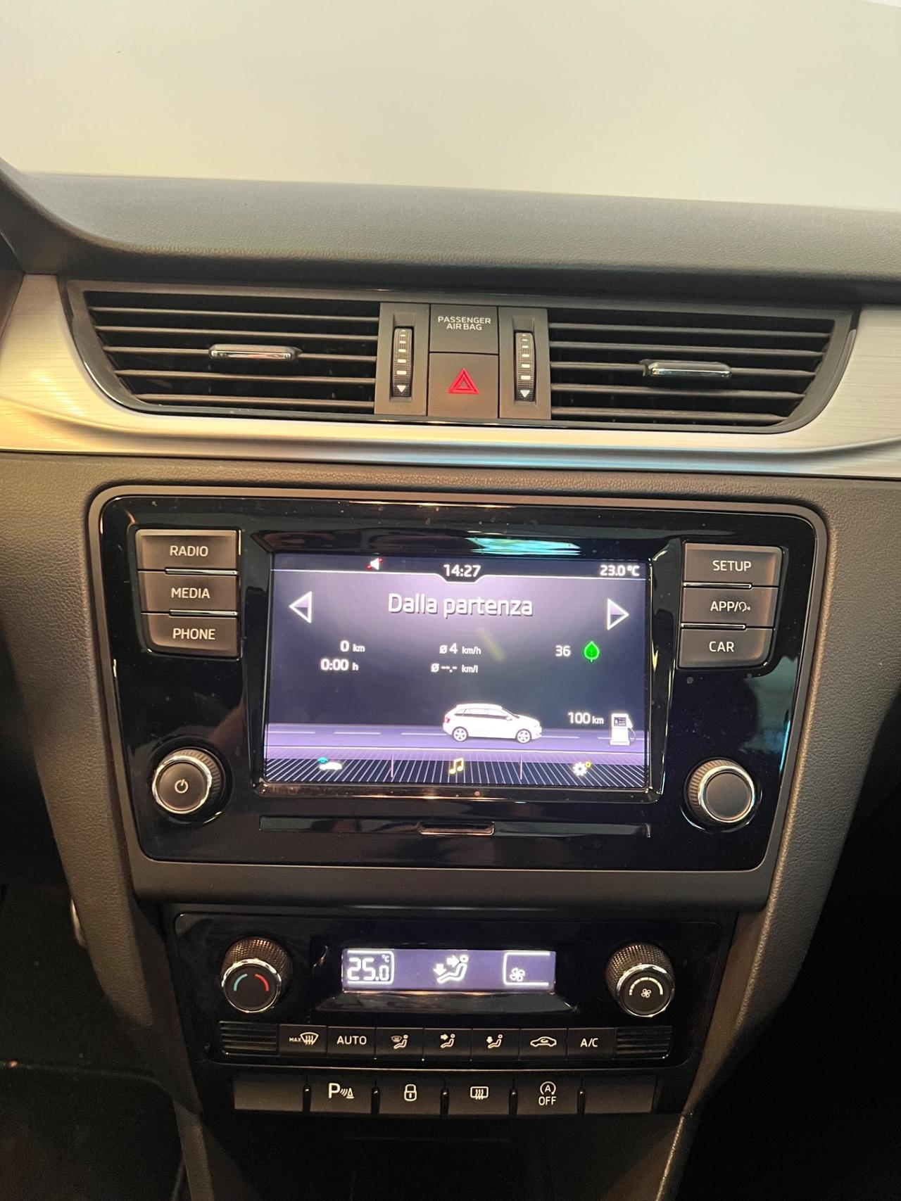 Skoda Rapid 1.0 TSI 110 CV Design Edition