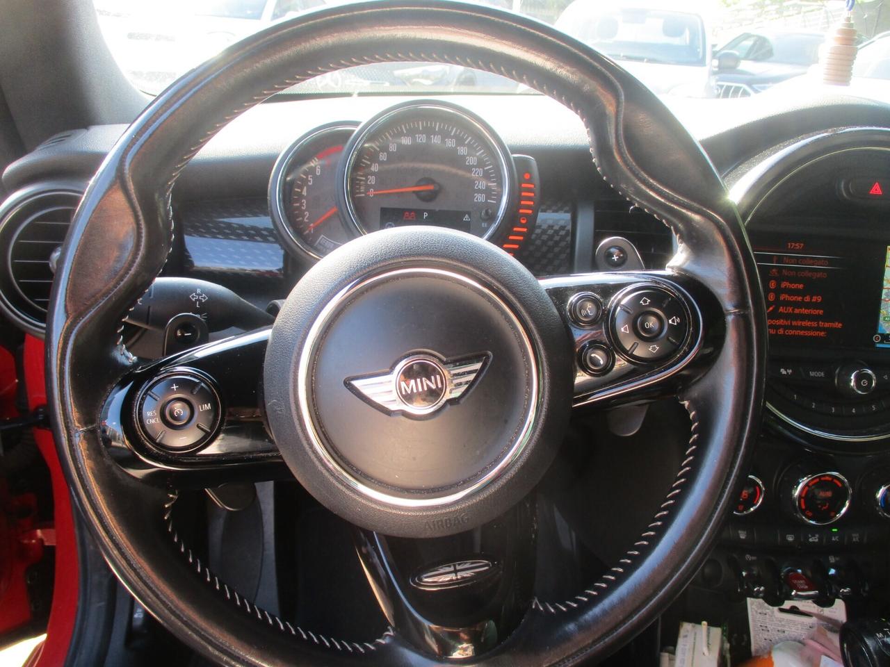 Mini Cabrio John Cooper Works S