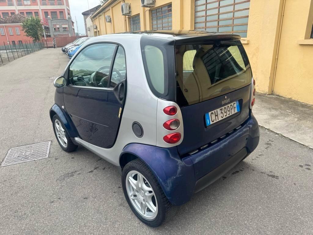 Smart Smart 700 smart city-coupé pure (45 kW)