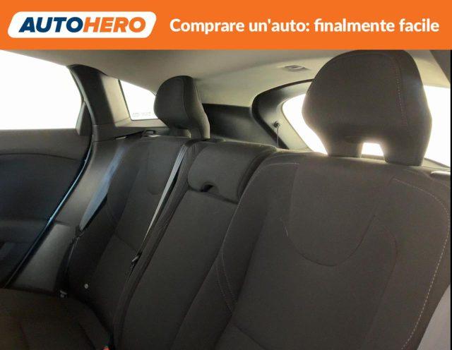 VOLVO V40 Cross Country D2 Business