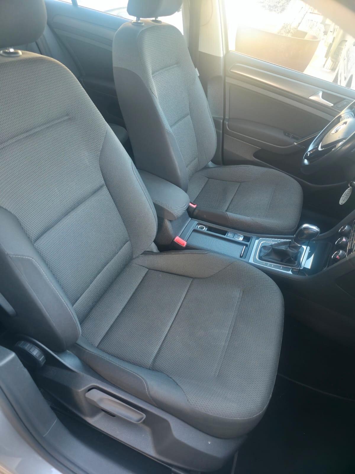 Volkswagen Golf 1.6 TDI 115CV DSG 5p. Business BlueMotion Technology