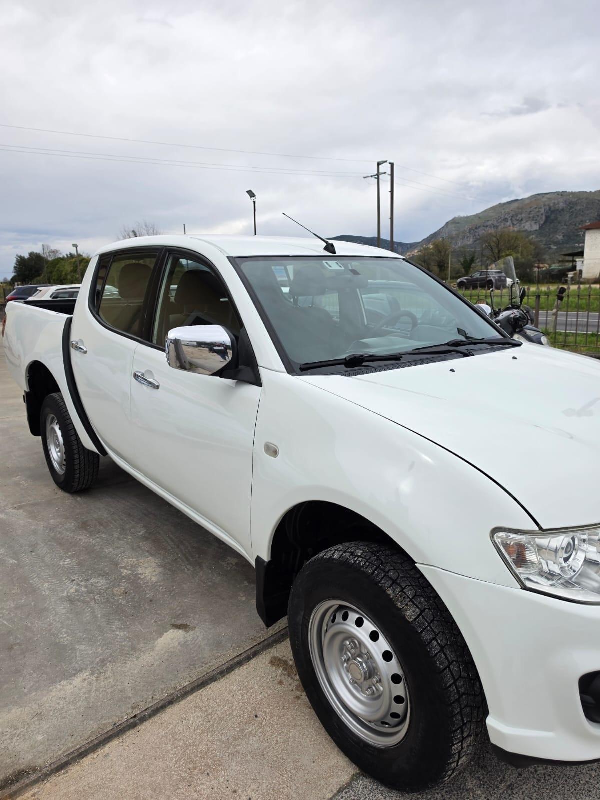 Mitsubishi L200 4x4 anno 2016 prezzo iva compresa