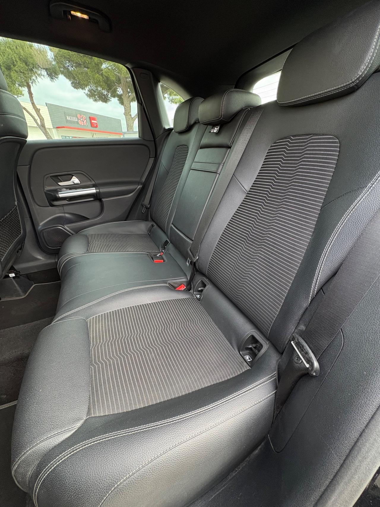 Mercedes-benz B 180 d Automatic Business Extra