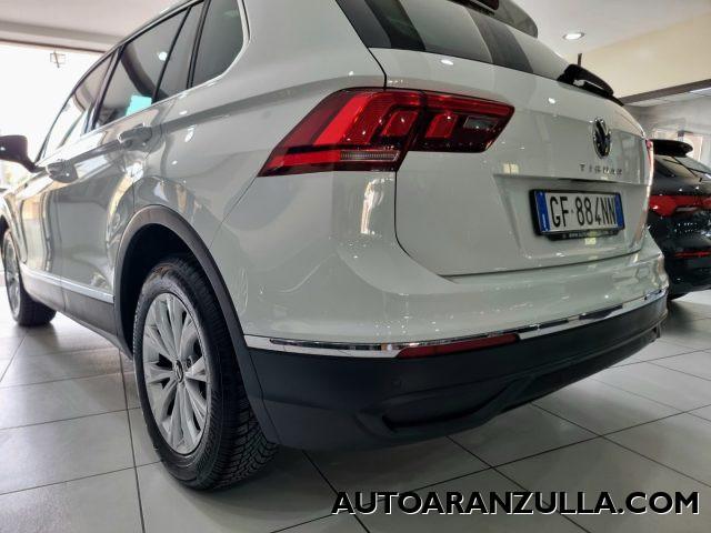 VOLKSWAGEN Tiguan NEW 2.0 TDI 150CV SCR DSG Life - Fari a Led