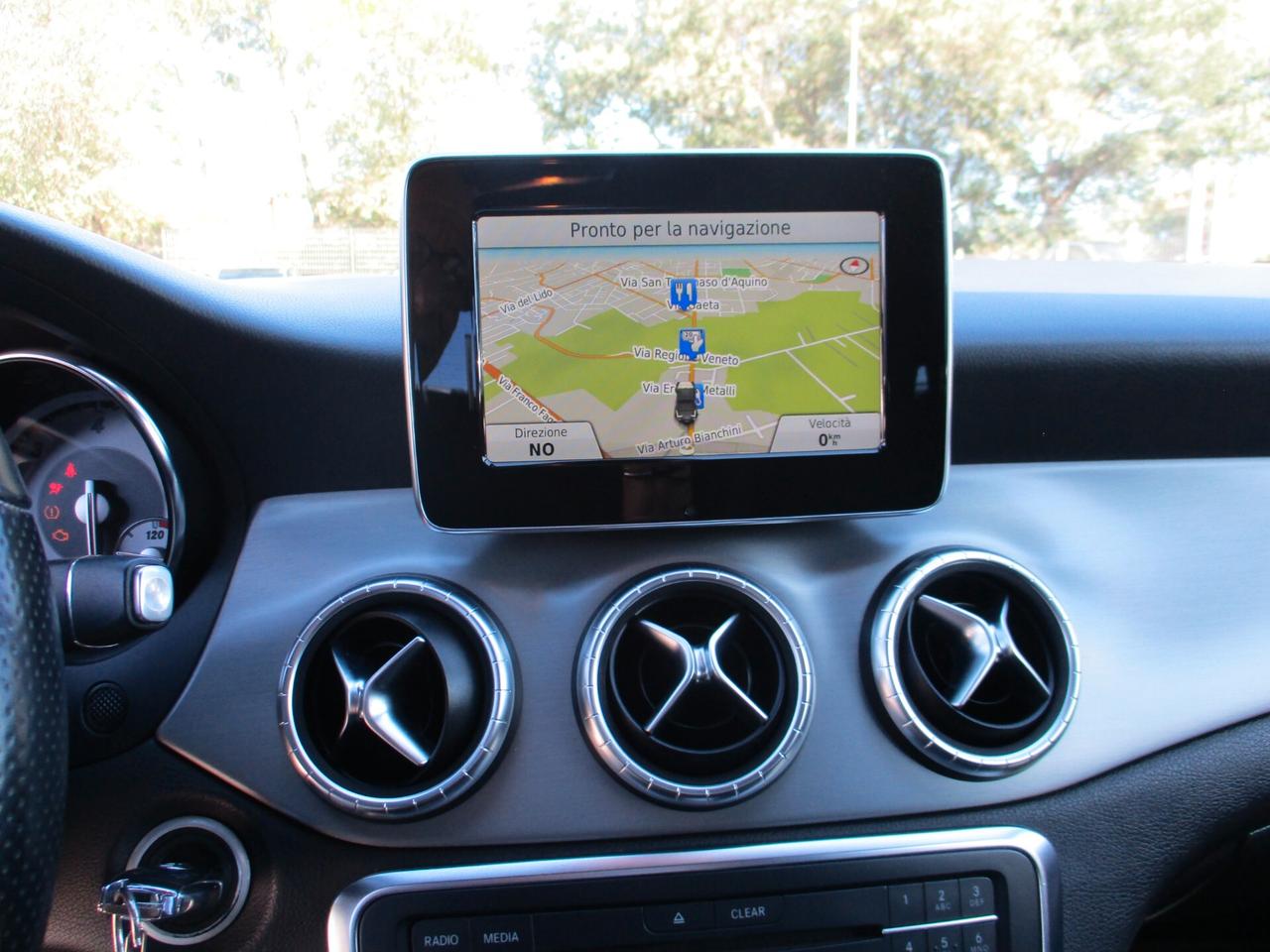 Mercedes-benz CLA 180 d Automatic Premium