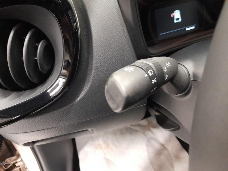 Toyota Aygo X 1.0B (72 CV) Lounge Air S-CVT