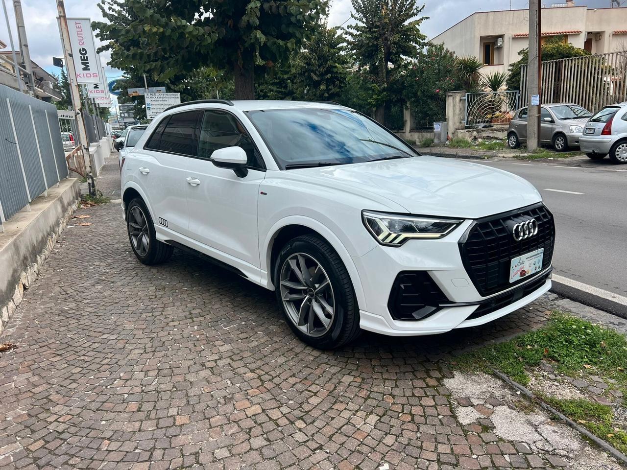 Audi Q3 35 TDI S tronic S line edition