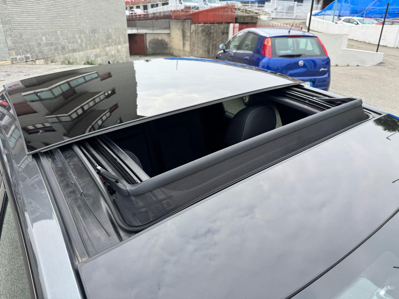 Audi Q3 2.0 40 TDI Sportback S Line #7318