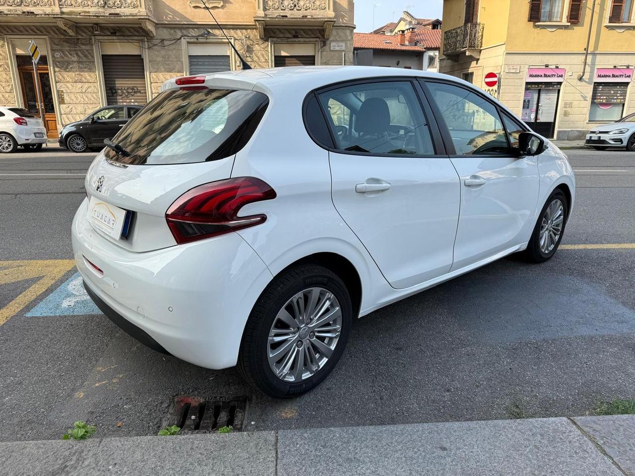 Peugeot 208 Active 1.2 PureTech 82 LPG #5818