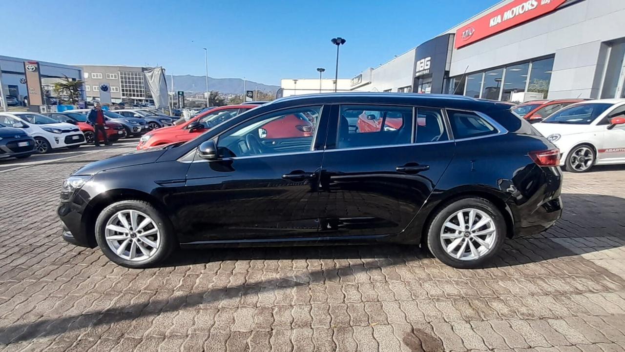 Renault Megane Mégane Sporter Blue dCi 115 CV EDC Business IVA ESPOSTA