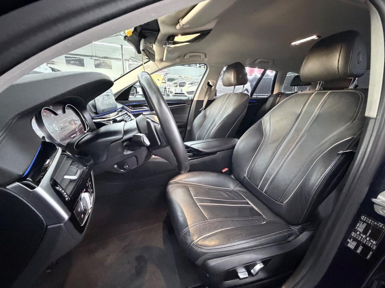 BMW 520d 190CV AUTOMATICO Touring Luxury-Line EURO 6 C GARANZIA