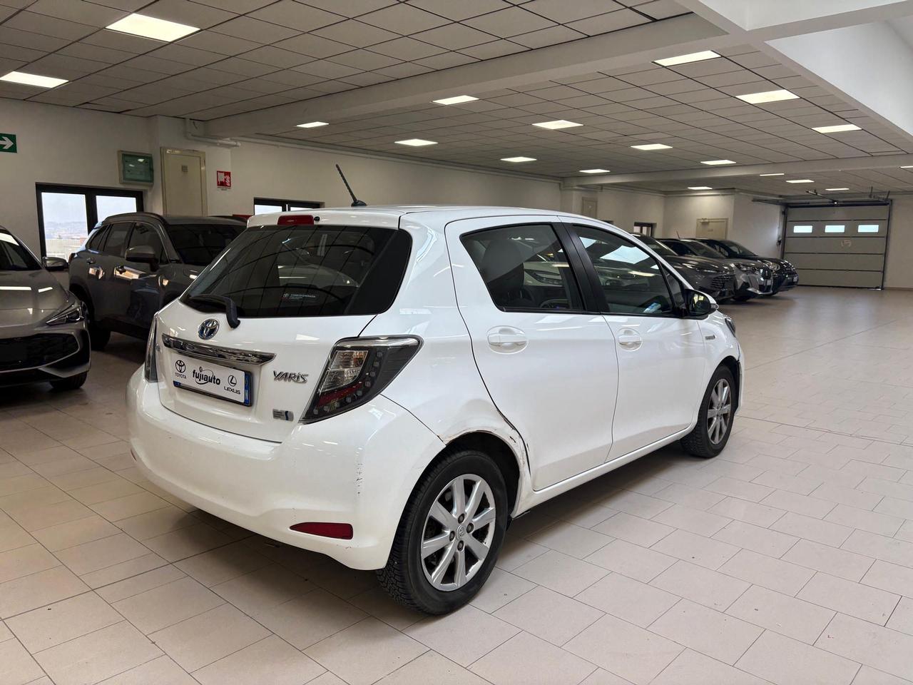 Toyota Yaris 5p 1.5h Lounge