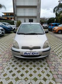 Toyota Yaris 1.0i 16V cat 5 porte IMPIANTO GPL. NUOVO.